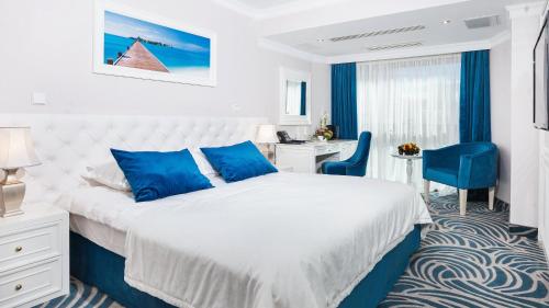 Lazurnaya Hotel & Spa