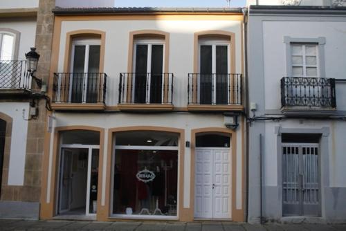  Apartamento Noia Centro Izqda in Noya