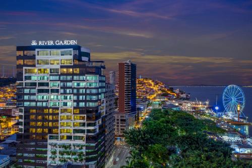 Exterior view, River Garden Hotel + Suites in Guayaquil