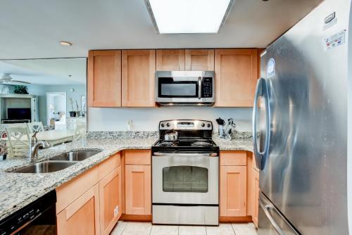 One Seagrove Place 1003 - image 8