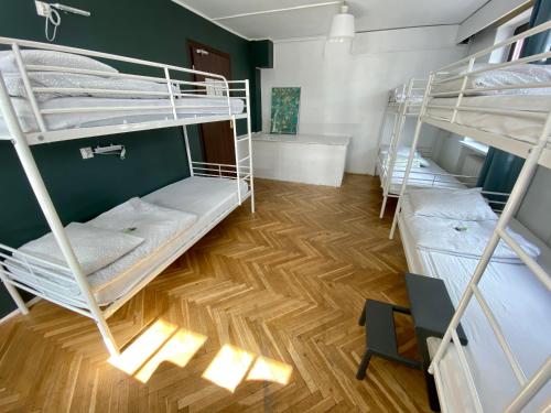Grand Hostel - image 3