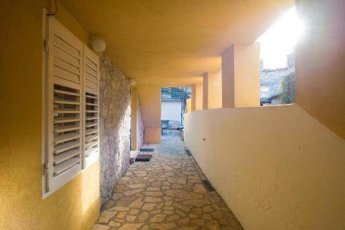 Apartments by the sea Krapanj Sibenik - 18180 - image 3
