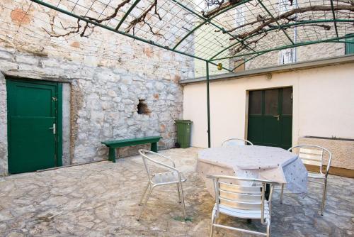 Apartments by the sea Krapanj Sibenik - 18180 - image 6