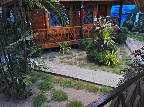 Castaway Native Huts - 숙소 외관