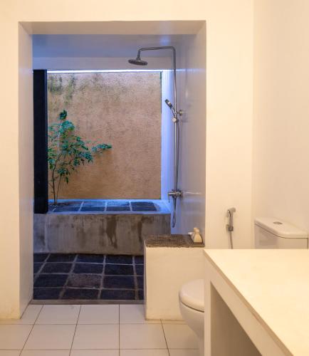 De Saram House by Geoffrey Bawa - image 4