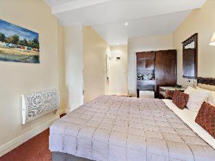 Trinity Hotel, Веллингтон (фото 10)