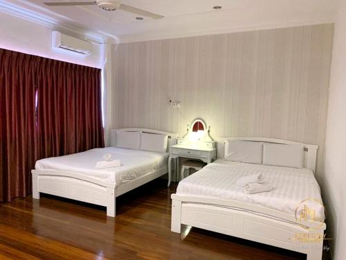 Jonker Walk Melaka Family House 8pax Wifi IconStay