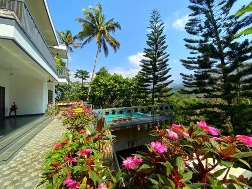 Kert, Sceva's Garden Home in Munnar