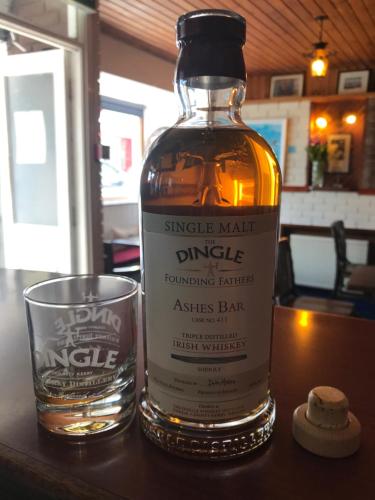 Restaurant, Ashes Seafood Restaurant Accommodation in Dingle