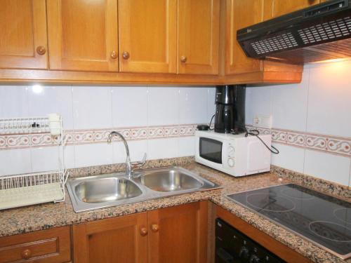 Apartment Los Gemelos-2 by Interhome 4
