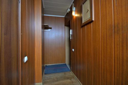 Omsk Sutki Apartments at Pushkina 99 floor 4 - image 4