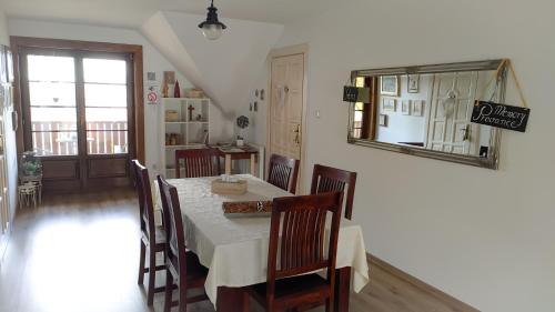 Létesítmények, Roztoczański Dworek (Roztoczanski Dworek) in Zamosc Városközpont