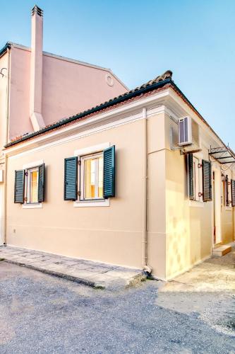 CASA MIRKA Corfu Petite Maisonette