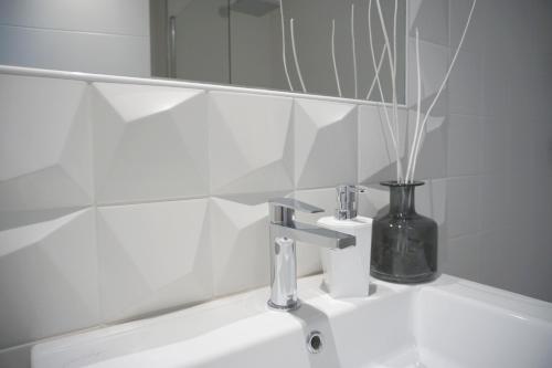 Superior Apartment image 9