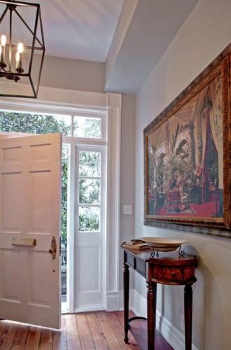 Restored Historic Home 5 bedroom 5 bath with 9 beds