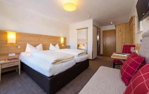 Hotel Garni Entstrasser - image 4