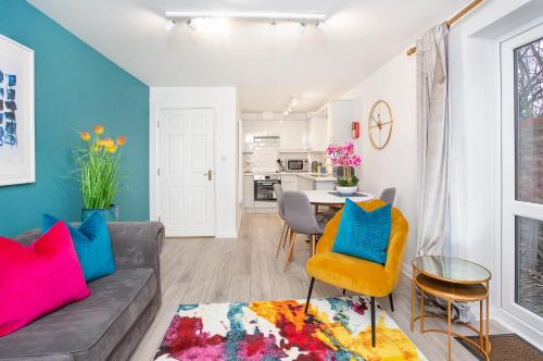Minster's Reach Apartments -Stylish City-Centre Retreat's 4