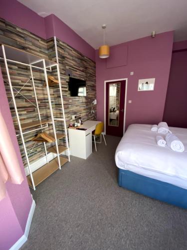 Anchorage Guest House - image 11