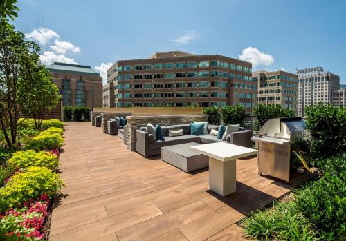 Global Luxury Suites at Reston Town Center