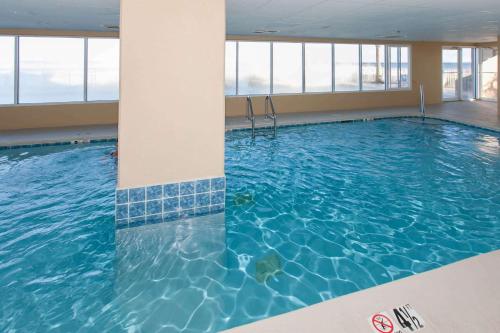 Royal Palms by Vacasa – Gulf Shores, AL