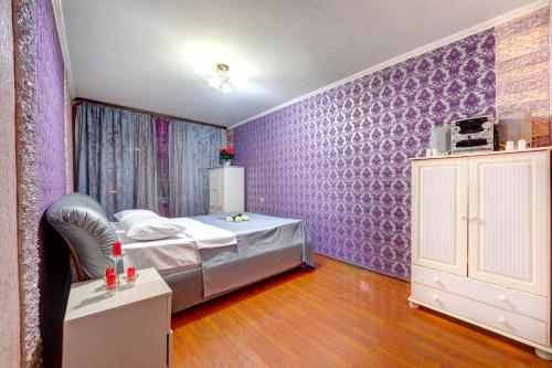 Four-room apartment near the Opera of Ukraine