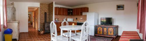 ห้องครัว, Chalupy Březka (Chalupy Brezka) in ลิบุน