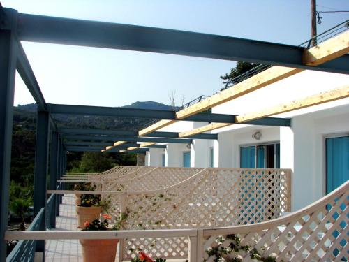 Hotel Promenade Bleu in Pollika