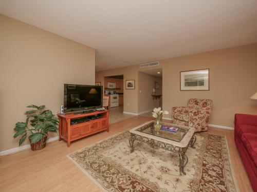 2225 Heritage Villas - image 6