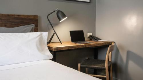 Carsson Hotel Downtown Buenos Aires, Буэнос-Айрес (фото 9)