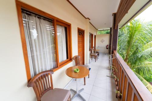 Balcony/terrace, Komodo Lodge in Labuan Bajo