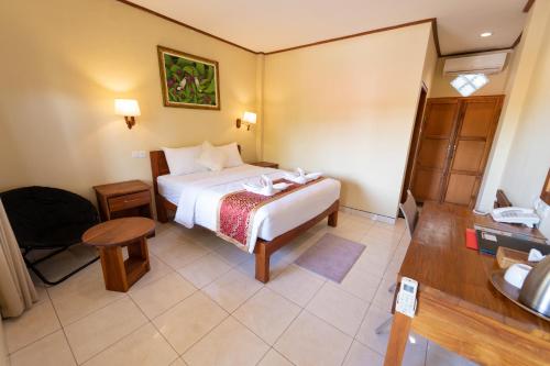 Komodo Lodge Room Type - Standard Double Room