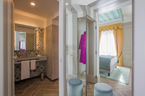 249101348 Hotel Indigo Milan - Corso Monforte by IHG