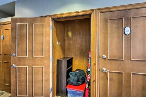 Cozy Ski Condo Near Breckenridge Golf Club! - image 7