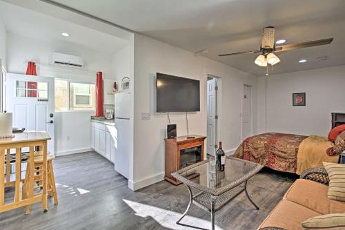 Sleek Studio with Grill - 1 Miles to Balboa Park!