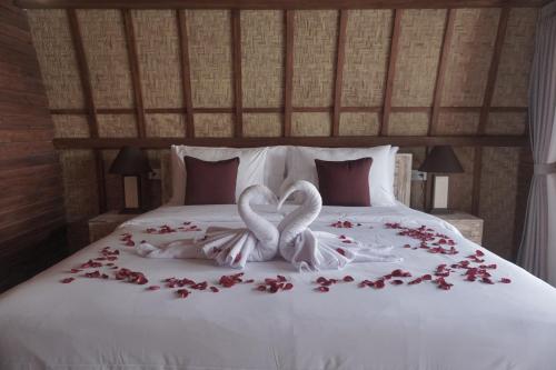 발리 Nyang - Nyang Bungalow Uluwatu 호텔 스위트룸