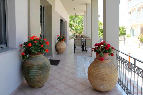 Achilles Hotel - image 3