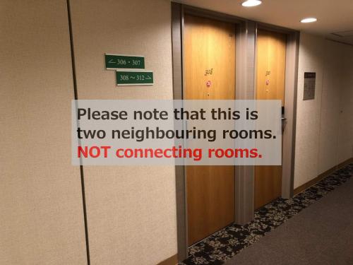 Adjoining High Floor Twin Rooms - Non-Smoking