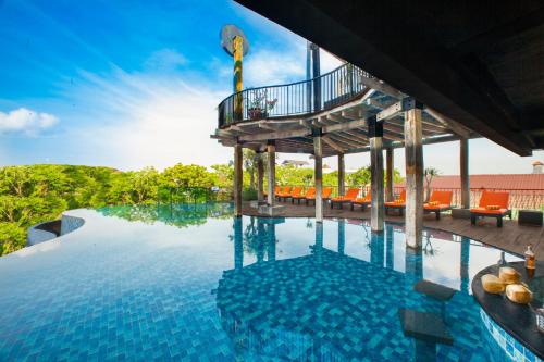 Sun Island Hotel & Spa Legian