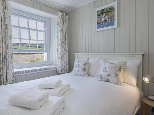 Primrose Cottage (Buckley) - image 5