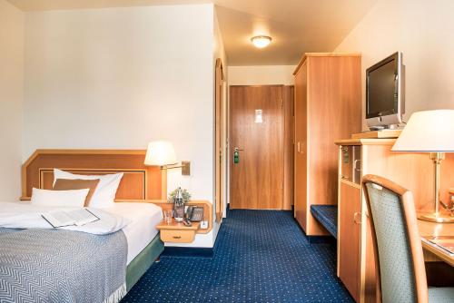 1 double bed