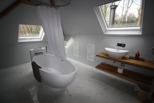 Ryefield Cottage - luxurious self-catered holiday cottage with a log burner gîte à louer Emsworth