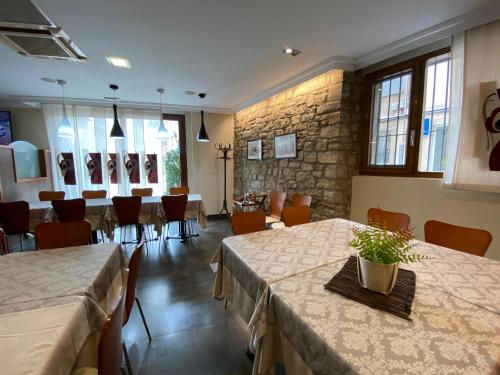 Restorāns, Hostal Bonavista in Cervera (Catalonia)