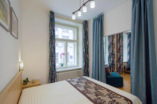 Modern Apartment Charvátova - image 6