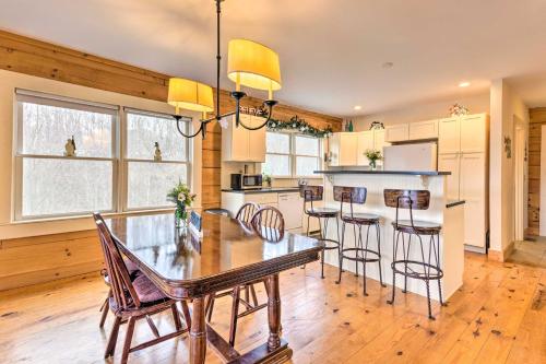 Quaint Creston Hideaway with Mtn Views and Hot Tub! - image 3