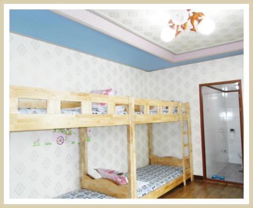 Sun Flower Minbak Room Type - Standard Family Room