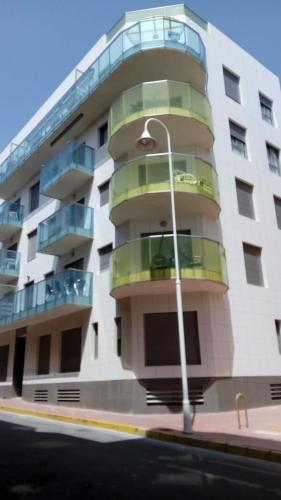  Apartamento Bajo 3 Dúplex Marjal playa centro de Guardamar, Pension in Guardamar del Segura