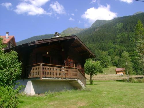 chalet Le Barrau gîte à louer Hurtières