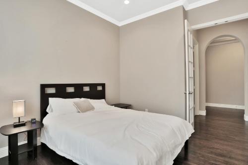 Frisco Star Retreat - image 9