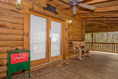 Smoky Bear Lodge with Guest House, Hot Tub, 685 FREE tickets each paid day!!! thumb 2