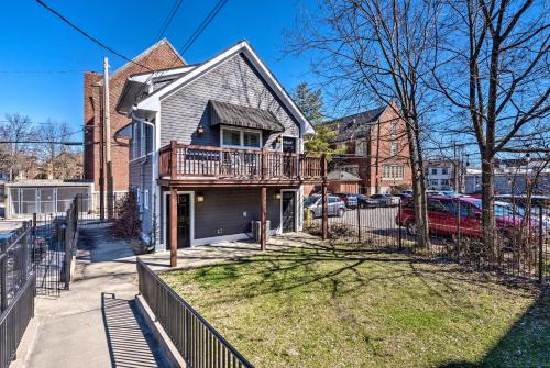 Luxe Louisville Studio Great for Couples! - main image